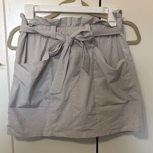 Athleta Light Gray Paperbag Waist Skort with Tie